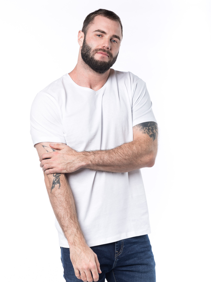 Футболка  мужская 22SE07000044